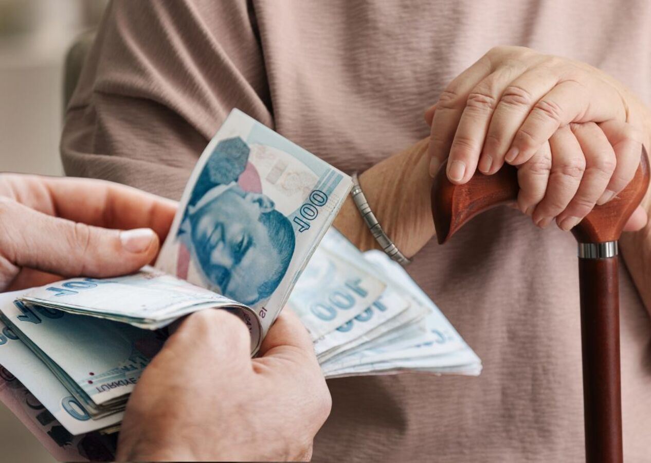 Emekli maaşı netleşiyor! İşte beş aylık enflasyon farkına göre en düşük emekli maaşı...