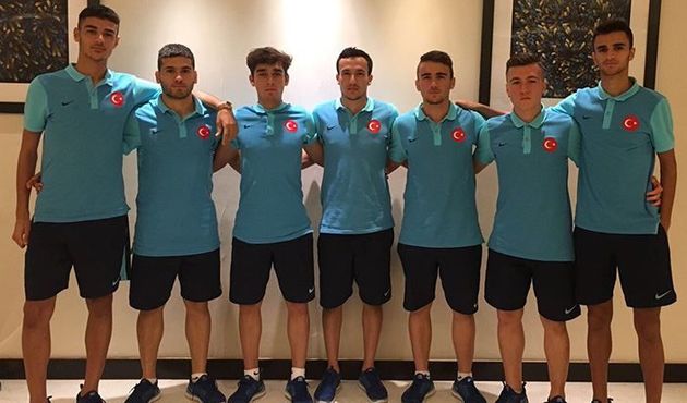 Galatasaray'ın 7 futbolcusuna şok haber!