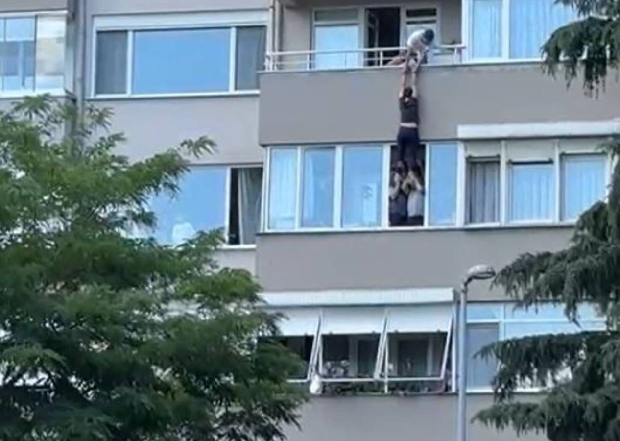 Gayrettepe'de can pazarı! İntihar etmek isteyen kadını son anda komşuları elinden yakaladı