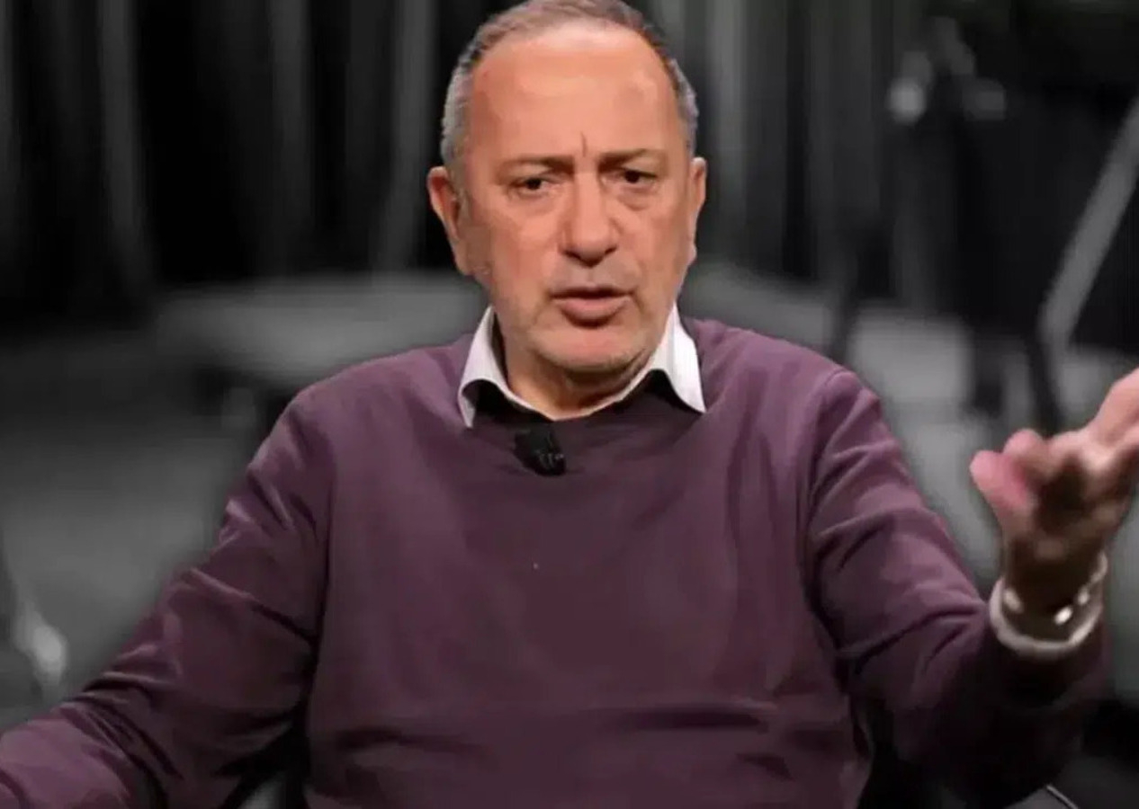 Fatih Altaylı evinde gözaltına alındı