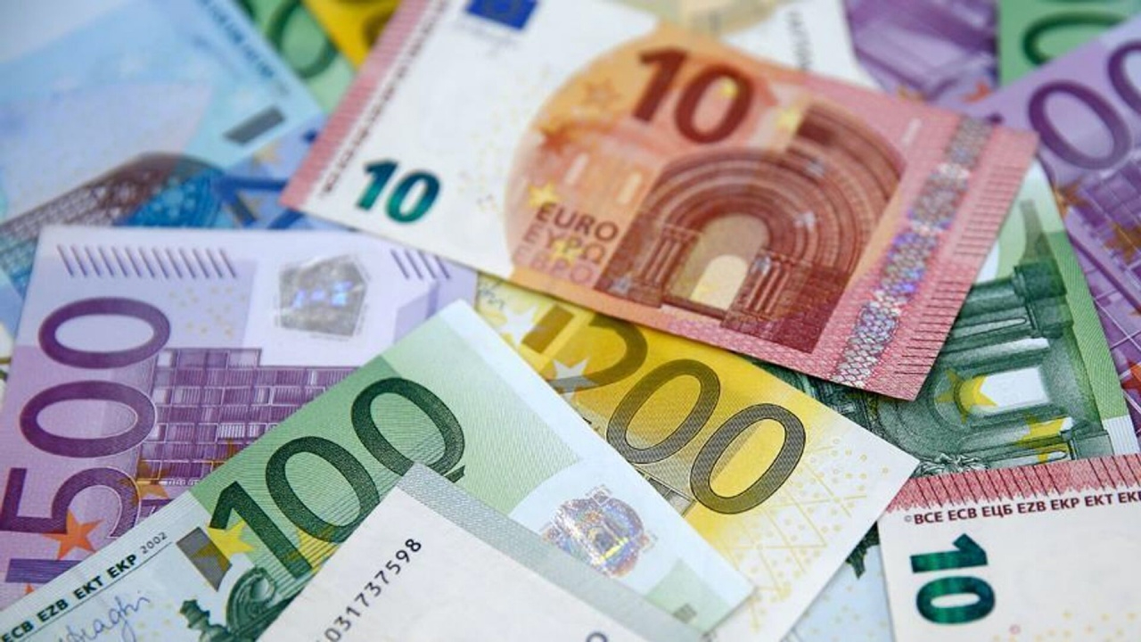 Euro rekor kırıyor! 4 yılın zirvesinde