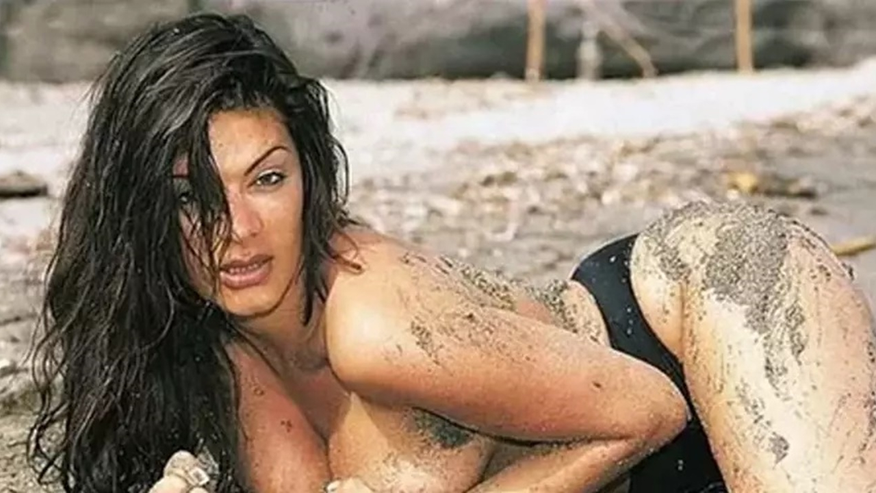 Sevda Demirel'den erotik poz itirafı! "Hep soydular beni soğan gibi"