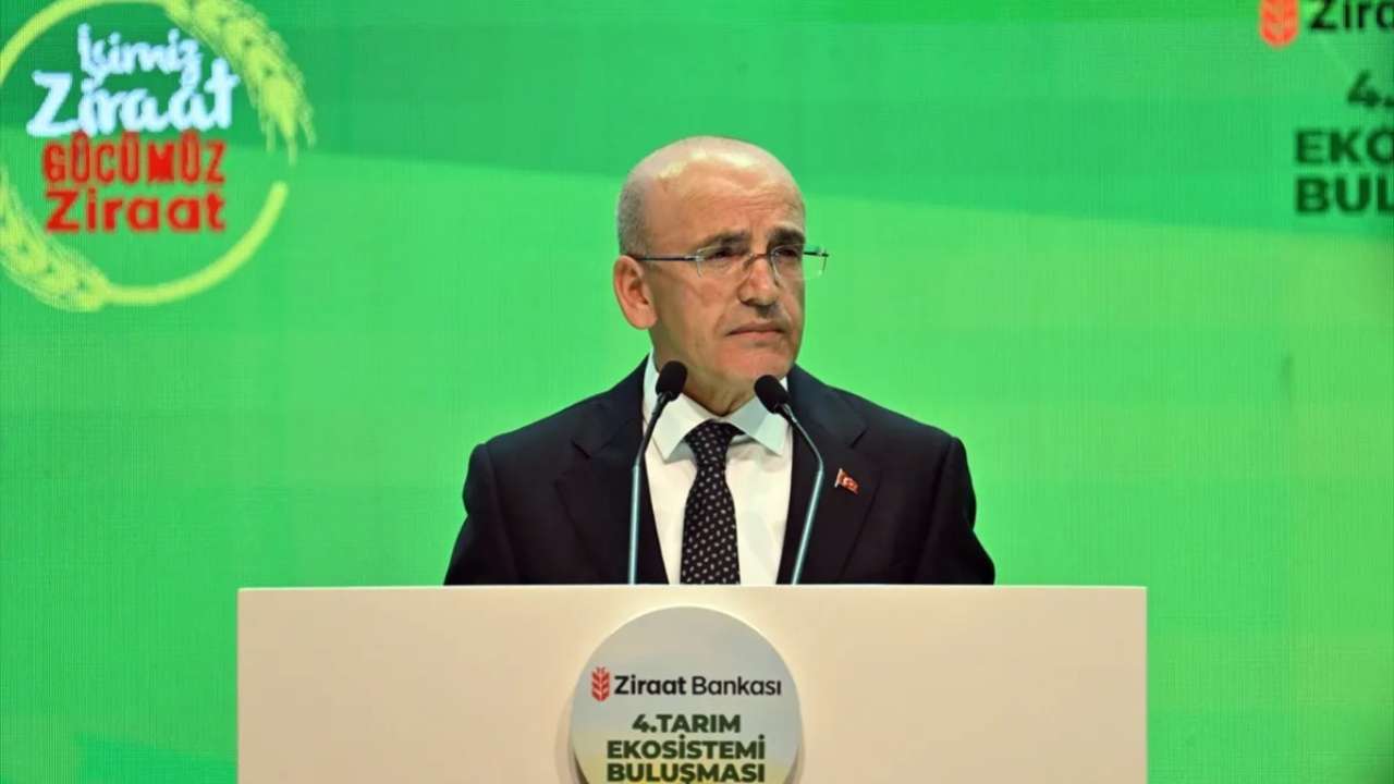 Bakan Şimşek: Enflasyon 3,5 yılın dibinde, yıl sonu hedefi %20