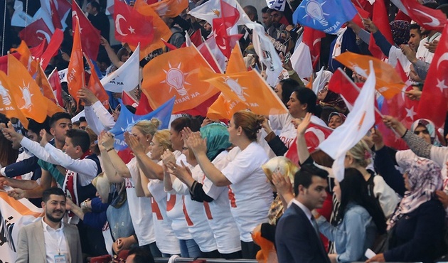 AK Parti içinde 'yüzde 50+1'in ciddiyetini anlamayan bir grup var!