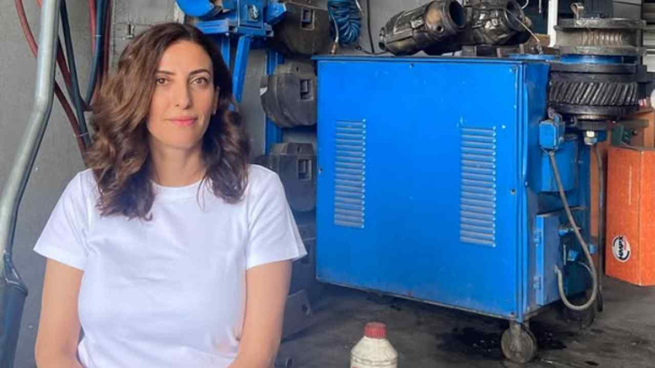 Evrim Rızvanoğlu kimdir kaç yaşında aslen nereli? Evli mi? Babası kim?