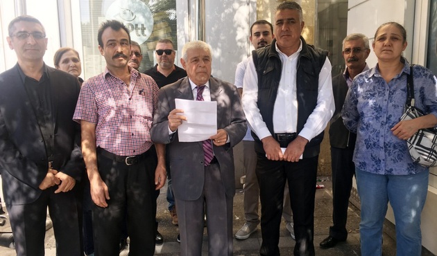 CHP İzmir teşkilatından 75 kişi partiden "Adalet yok" diyerek istifa etti...