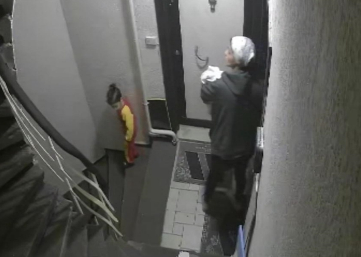 Şişli'de vicdanları sızlatan olay... 3 günlük bebeğini çöpe koydu! “Bakamadığım için attım” dedi, tutuklandı!