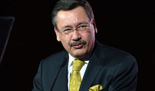 Melih Gökçek için başkanlık sonrası iki alternatif