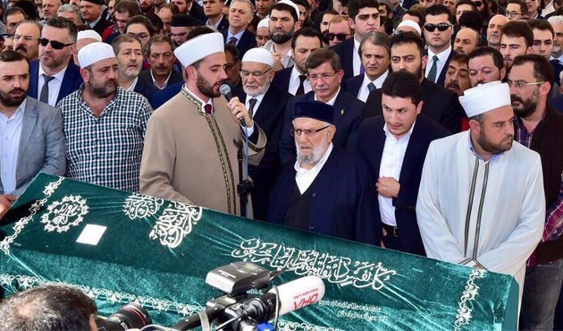 Eminönü eski belediye başkanı Kibiroğlu son yolculuğuna uğurlandı