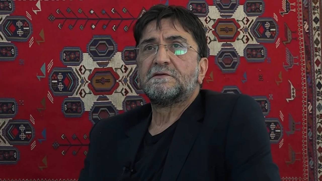 Türkiye'nin aykırı kalemiydi... Bir süredir kanserle mücadele eden Nihat Genç hayatını kaybetti!
