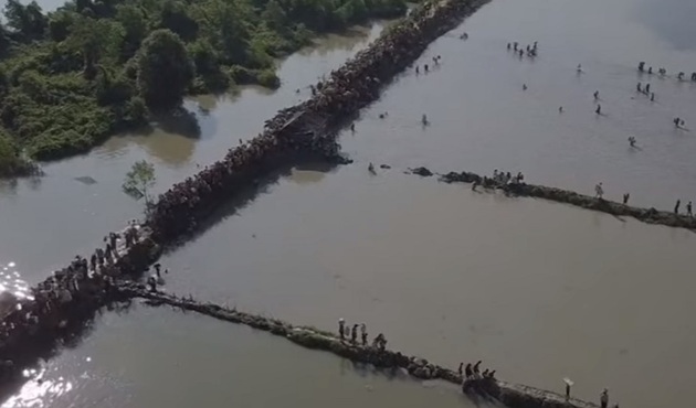 Myanmar'daki katliamdan kaçan müslümanların iç acıtan yolculuğu / VİDEO