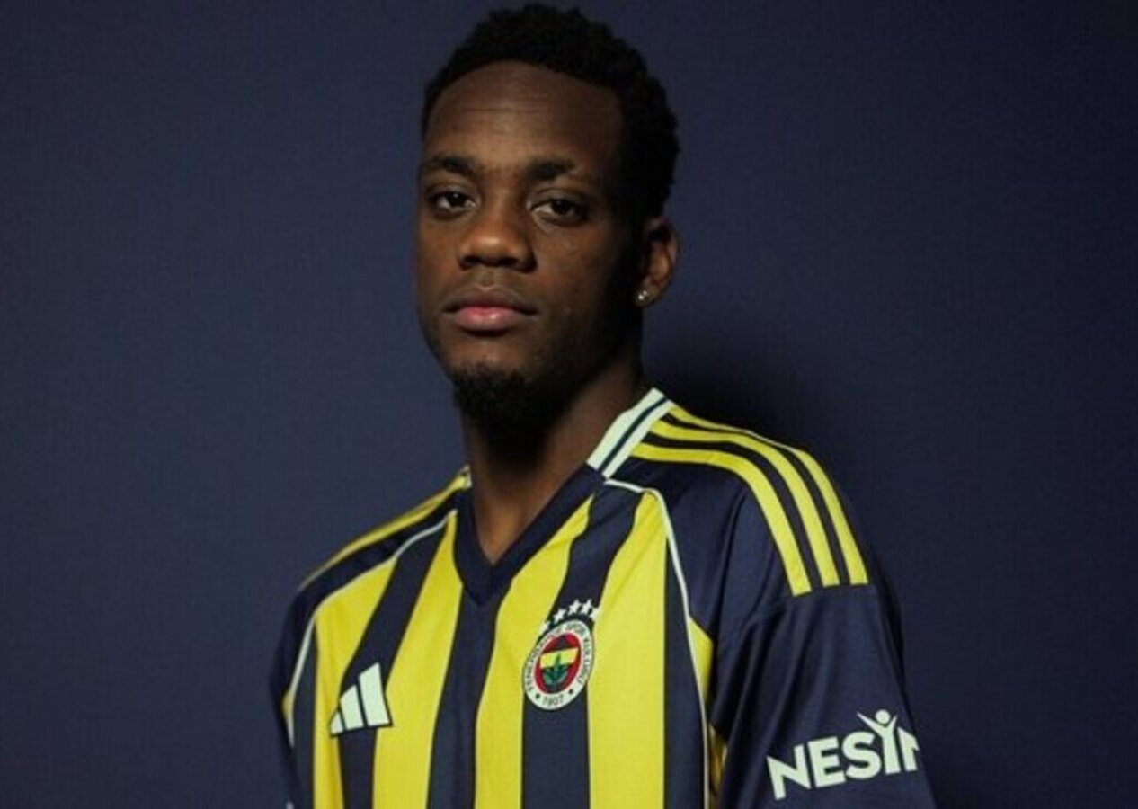 Fenerbahçe, Jhon Duran transferini resmen duyurdu