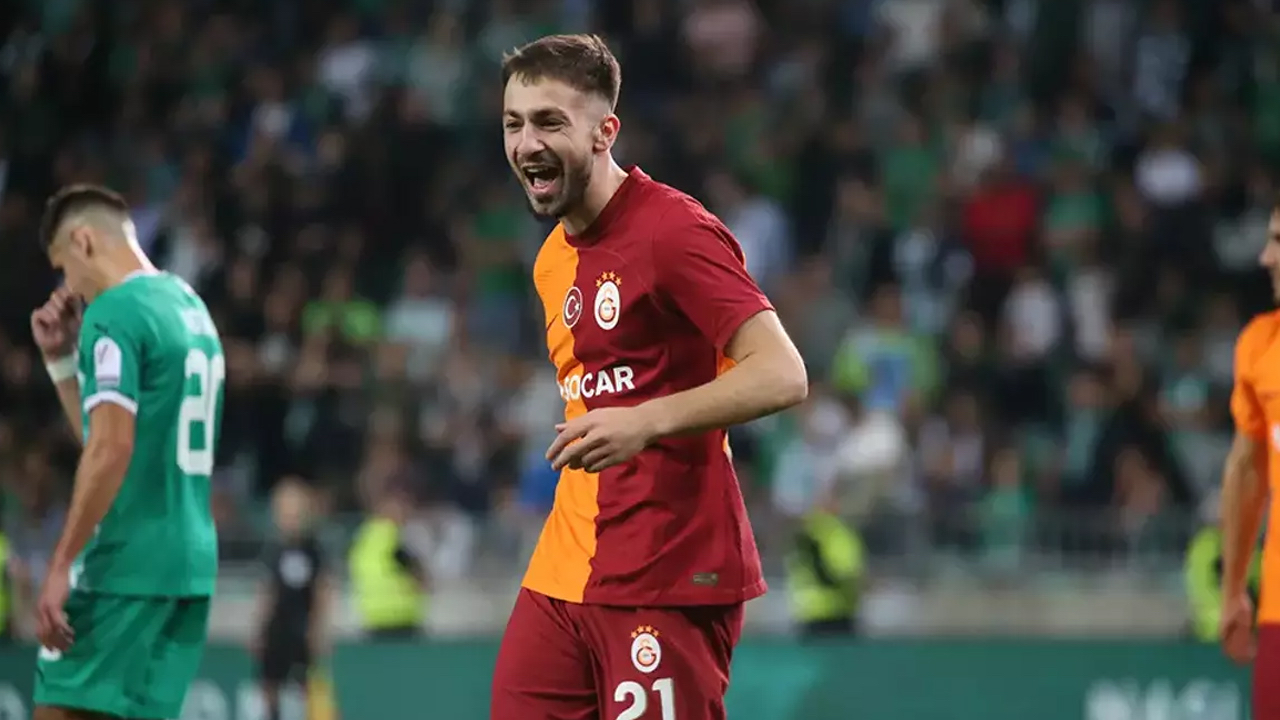 Galatasaray'da bir ayrılık daha! Yeni adresi belli oldu