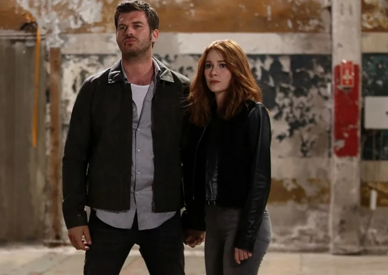 Elçin Sangu’dan yıllar sonra Kıvanç Tatlıtuğ itirafı! ''Onunla oynamak lanet gibi''