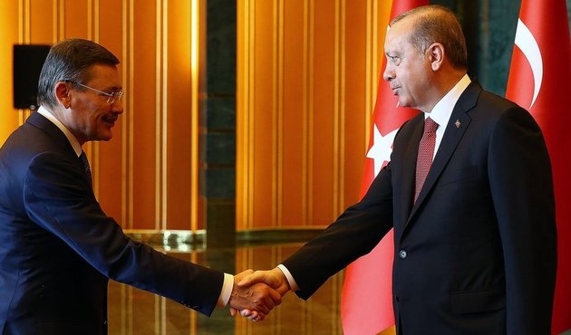 Melih Gökçek Beştepe'de... Görüşme az önce sona erdi...