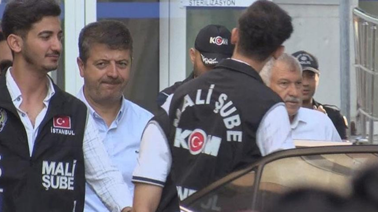 Adana Büyükşehir Belediye Başkanı Zeydan Karalar ve Adıyaman Belediye Başkanı Abdurrahman Tutdere adliyeye sevk edildi