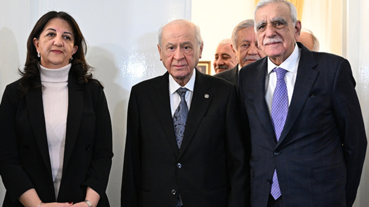 Devlet Bahçeli'den kritik temas: PKK silah bıraktı, Bahçeli Pervin Buldan ve Ahmet Türk'ü aradı