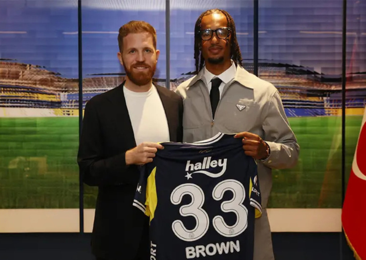 Fenerbahçe, Archie Brown transferini resmen duyurdu: İşte sözleşme detayları...