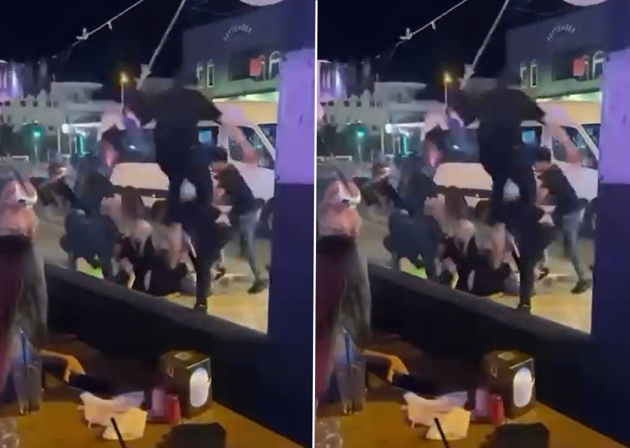 Sonra da turist gelmiyor diye ağlıyorlar... Marmaris'te şok görüntüler: Kadın turistleri darp ettiler!