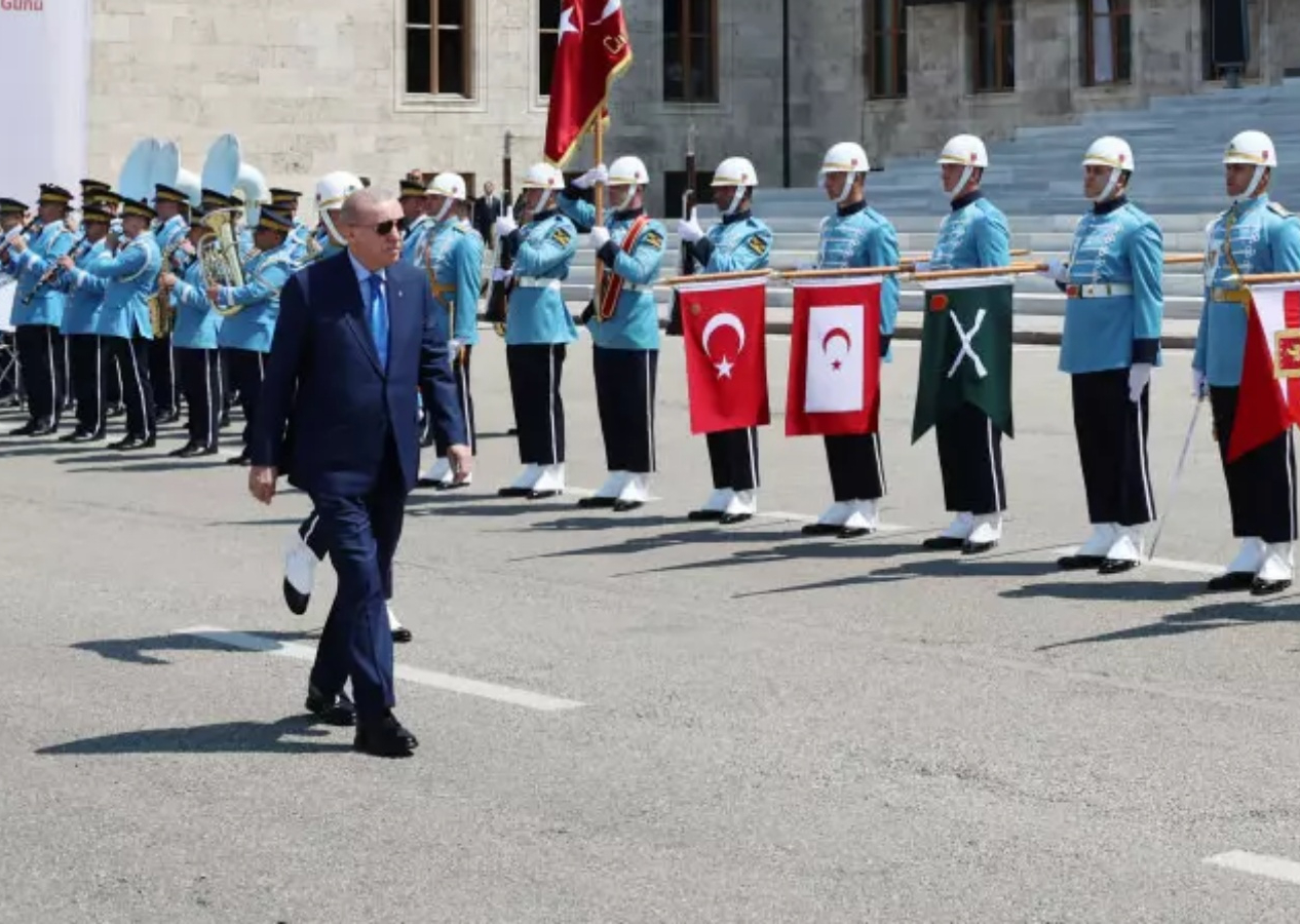 TBMM'de 15 Temmuz programı! Cumhurbaşkanı Erdoğan: Ruhunu satan mankurtlara galip geldik!