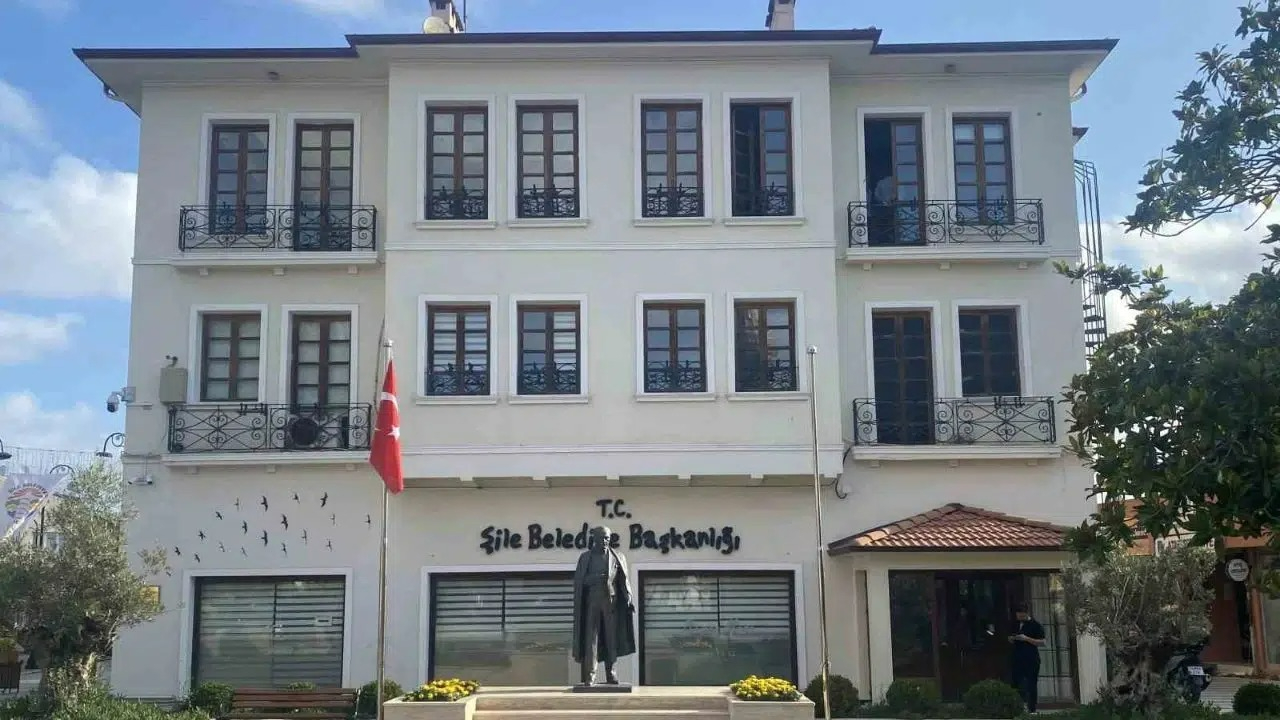 Rüşvet ve irtikap soruşturması: Şile Belediyesi'ne yeni operasyon: 23 gözaltı var