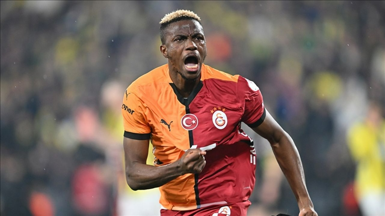 Galatasaray İtalyan Devi Napoli’yle anlaştı! Osimhen transferi tamam! İmzalar bekleniyor...