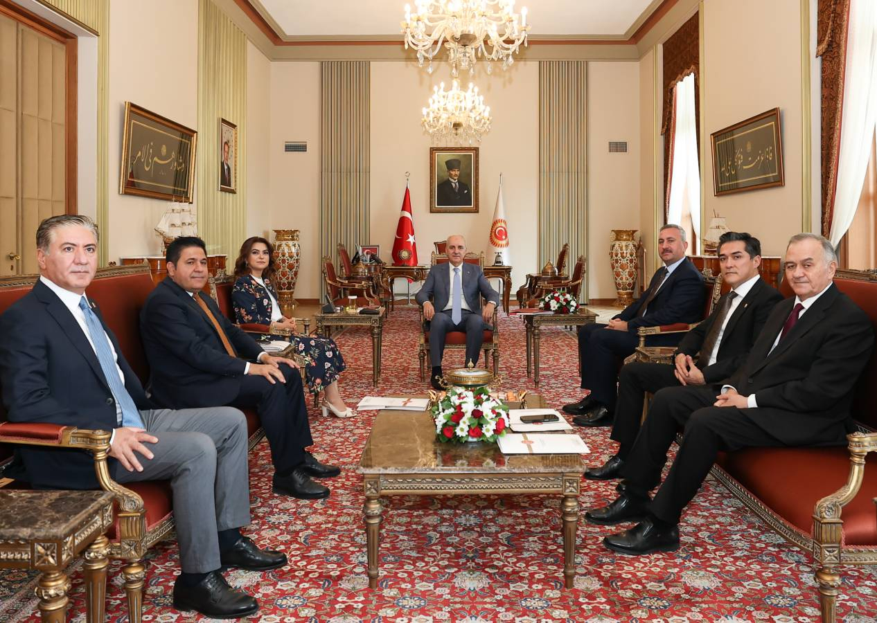 Terörsüz Türkiye Komisyonu öncesi ilk adım... Numan Kurtulmuş grup başkanvekilleriyle bir araya geldi