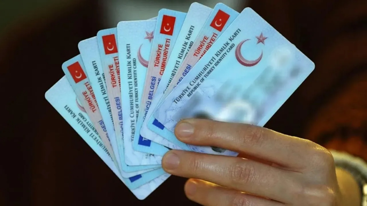Eski tip ehliyet kullananlar dikkat! Son 10 güne girildi! 7 bin 438 liraya çıkacak