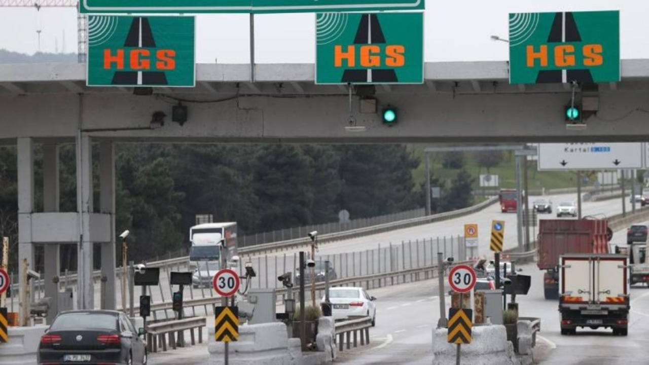 Emeklilere ücretsiz HGS ve otopark imkanı