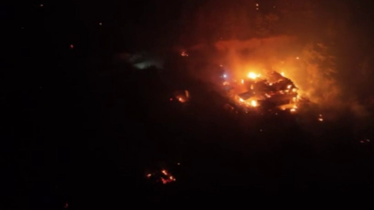 Karabük’te orman yangını faciası! 10 köy boşaltıldı Evler alevlere teslim!