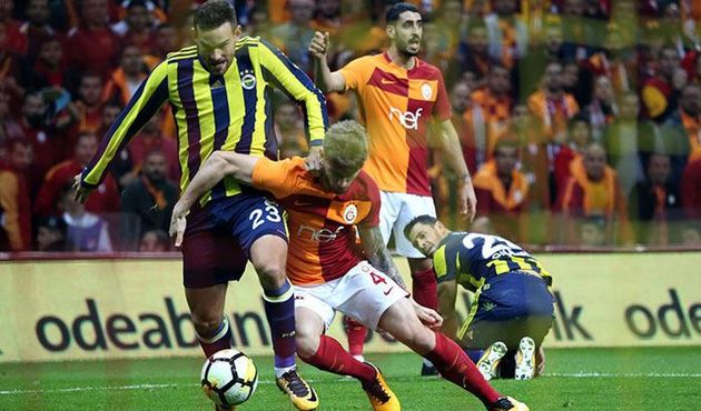 Janssen derbideki penaltı pozisyonu anlattı!
