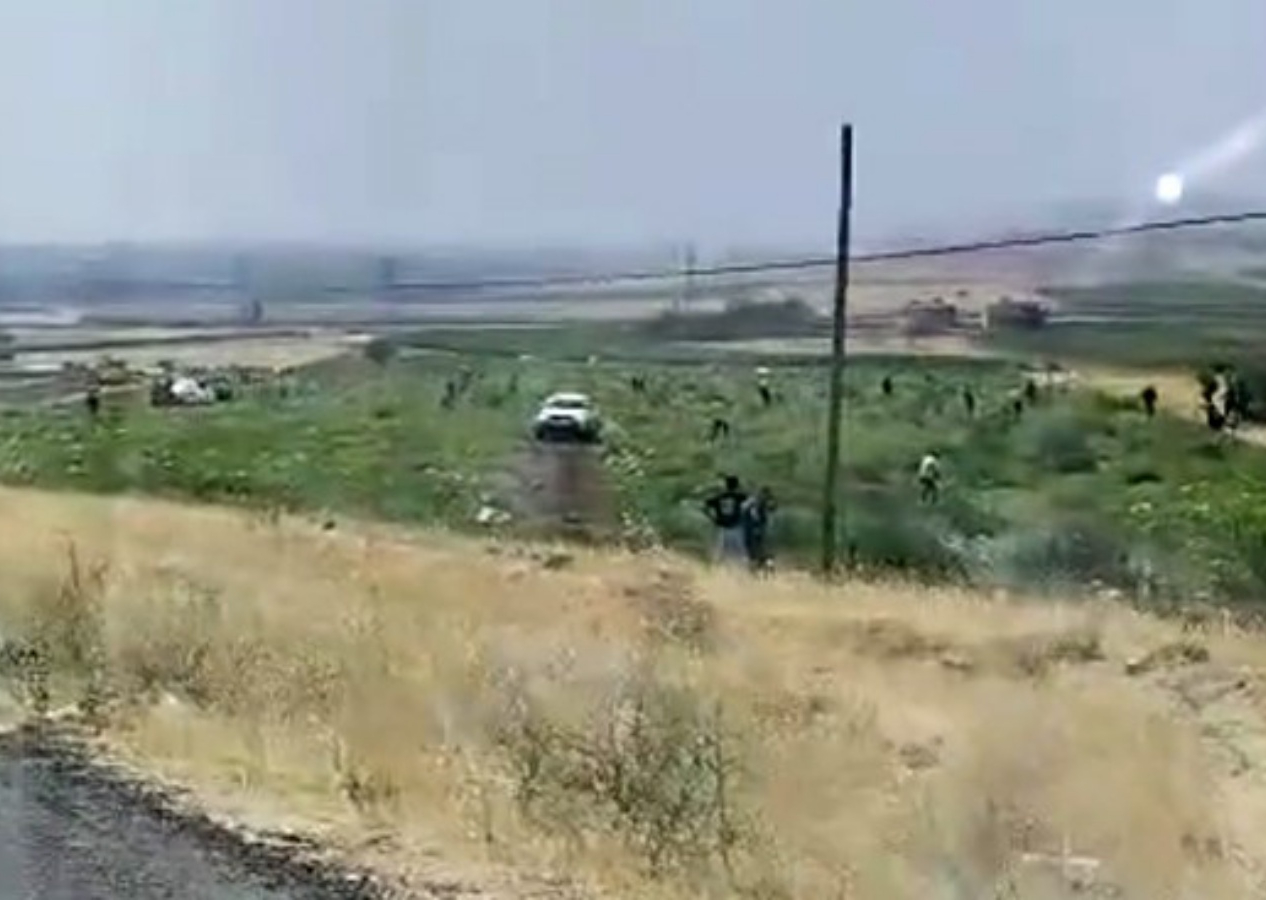 Tarlasına gittiğinde şoke oldu: Onlarca kişi karpuzlarını toplamış, araçlarına dolduruyordu!