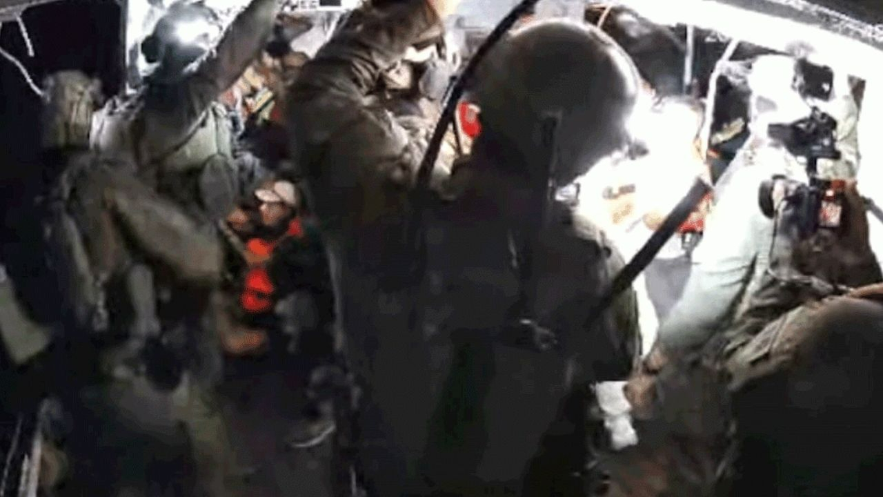 Gemide alarmlar çalıyor! Gazze için yola çıkan Hanzala gemisine İsrail saldırısı!