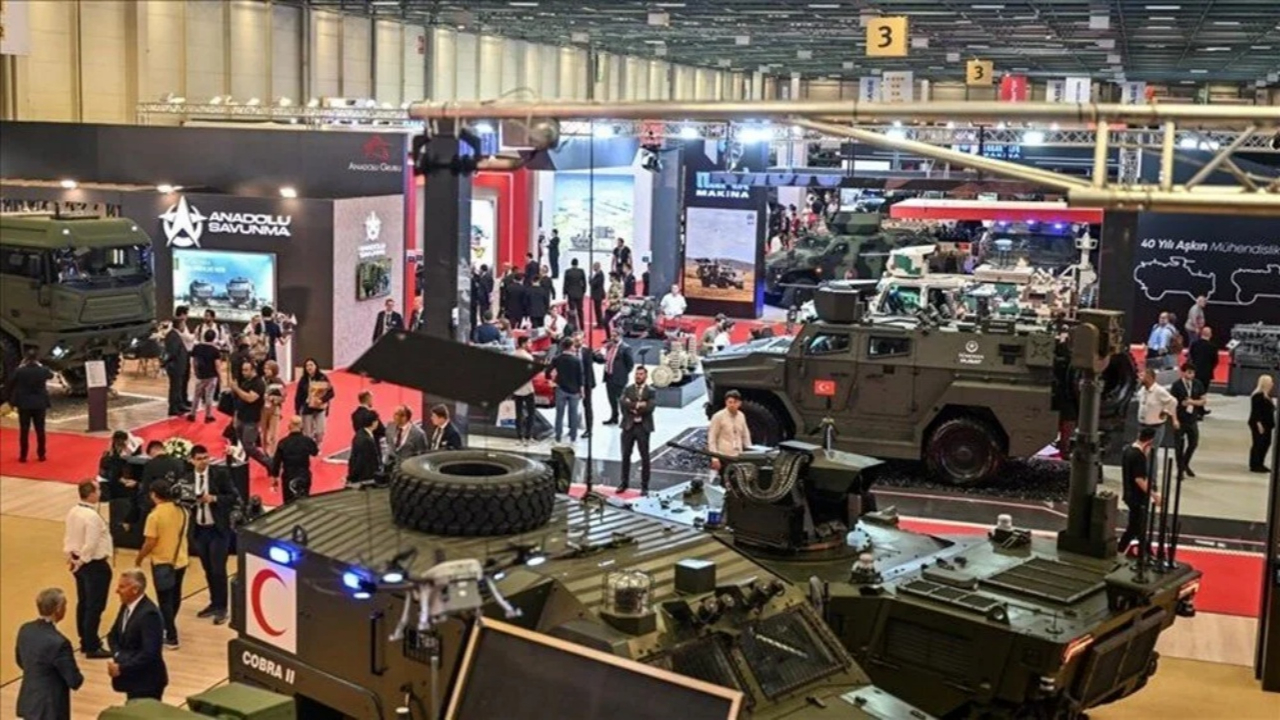 Savunma Sanayii'nde IDEF rüzgarı! 5 günde 9 milyar dolarlık anlaşma imzalandı