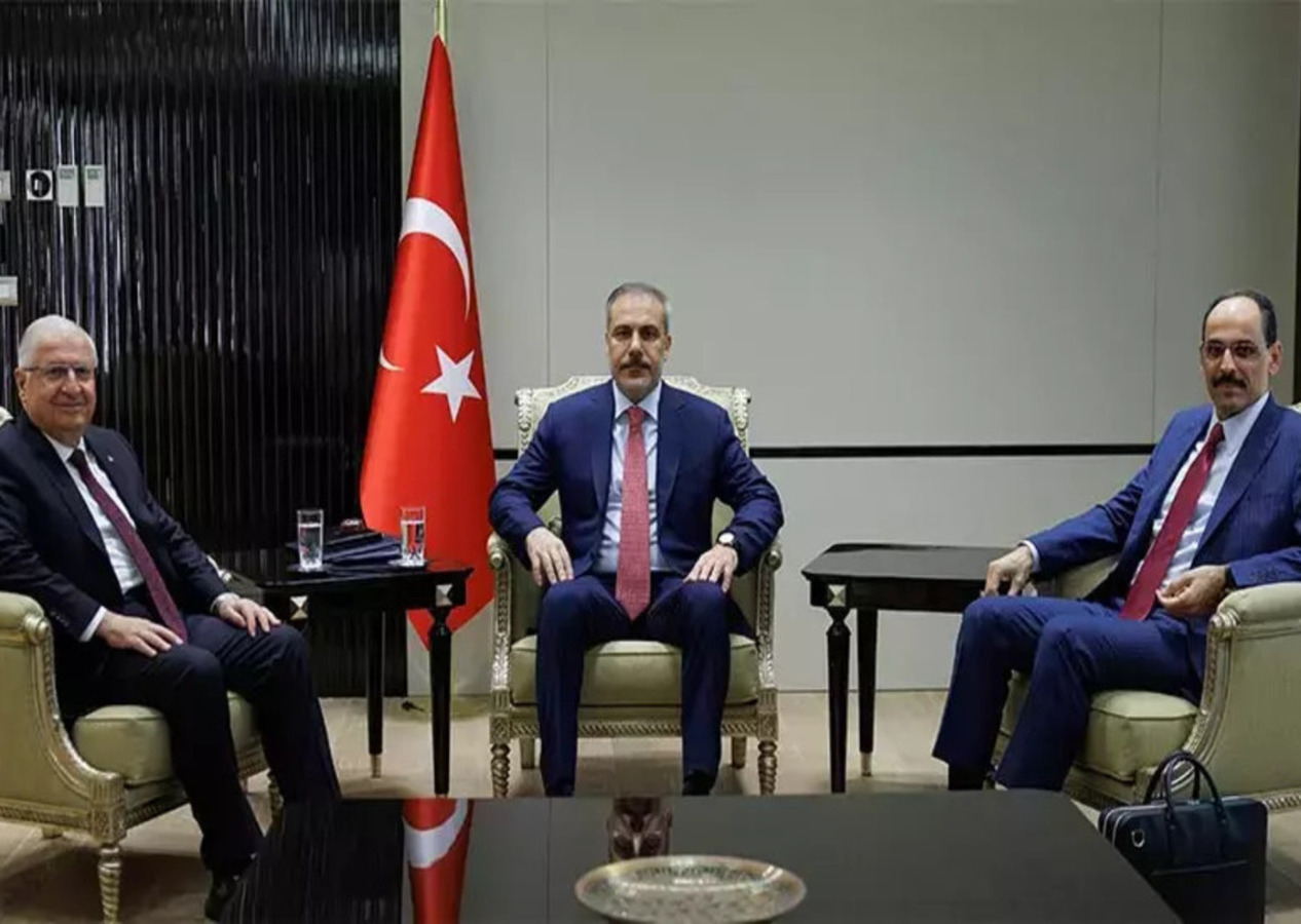 Dışişleri'nde kritik zirve! Bakanlar, MİT Başkanı İbrahim Kalın ile görüştü