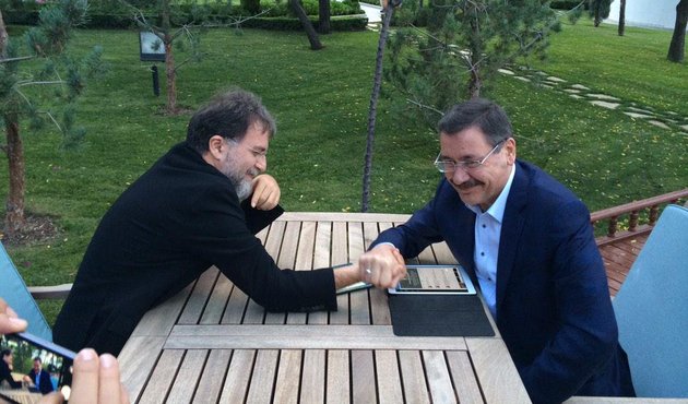 Melih Gökçek'e son darbeyi "yakın dostu" Ahmet Hakan indirdi!