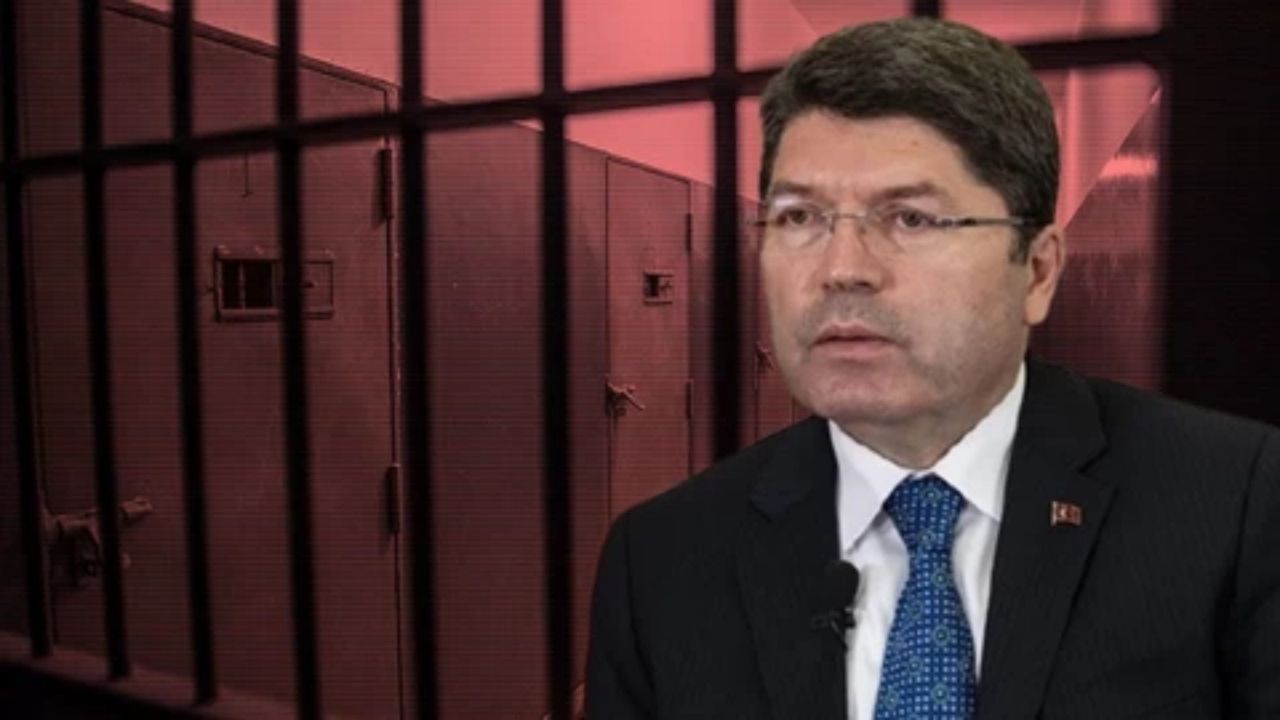 700 PKK’lı tahliye edildi mi? Bakan Tunç’tan net mesaj: Terör örgütünün feshi pazarlık değil, devletin kararlılığıdır