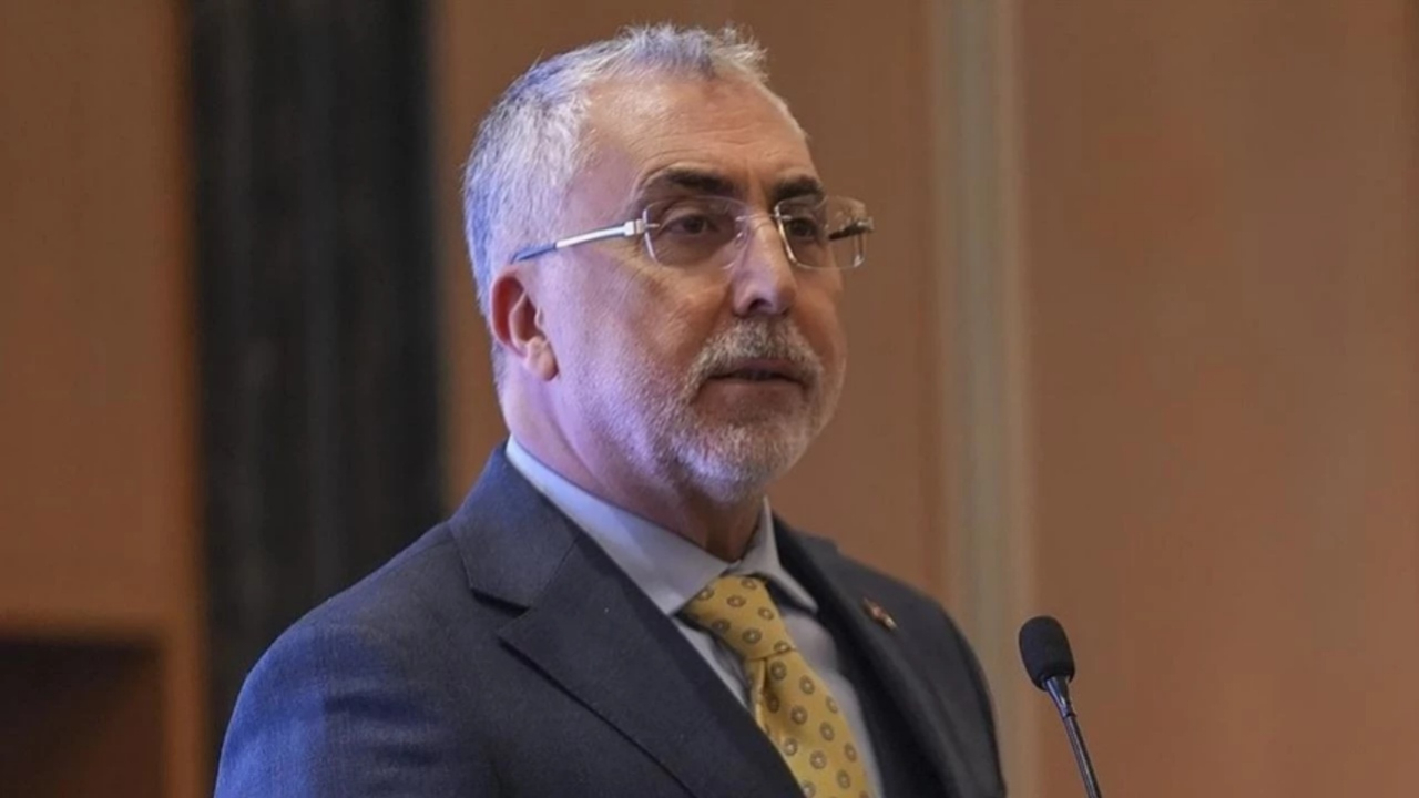 Bakan Işıkhan: İşsizlik oranı yüzde 8,6’ya geriledi