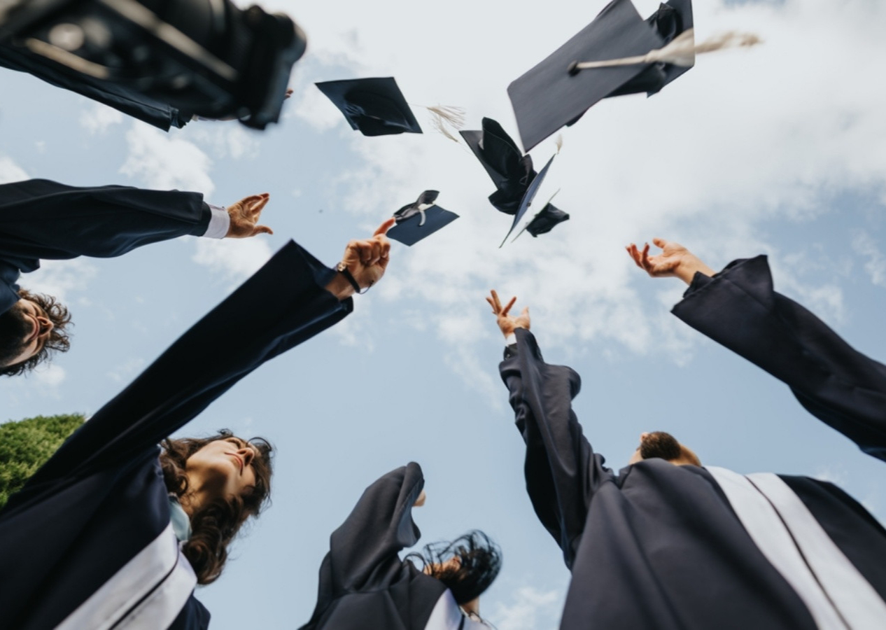 E-imza skandalı büyüyor: Sahte diploma çetesi 400 akademisyen atamış, ölü avukatların kayıtları silinmiş!