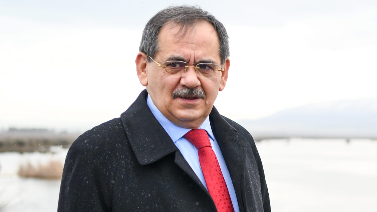 Eski Bayındırlık ve İskan Bakanı Mustafa Demir, Ankara'da hayatını kaybetti