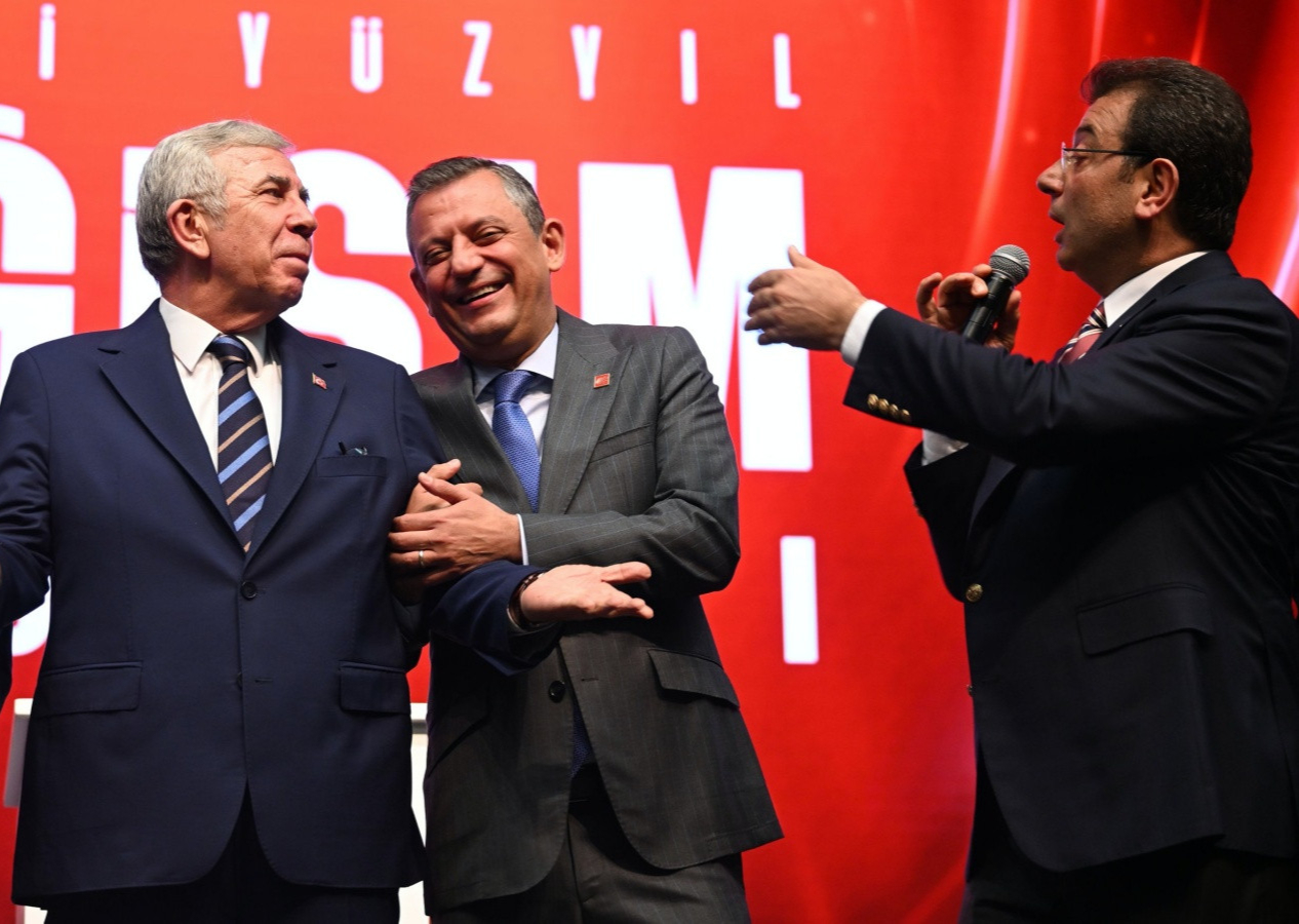 CHP'de gizli kampanya: Mansur Yavaş cephesi sessizce çalışıyor, CHP kulisleri kaynıyor!