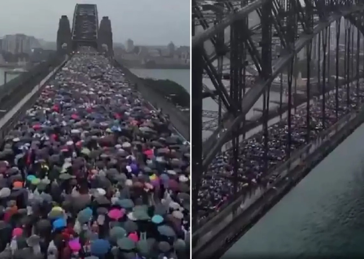 Avustralya'daki Sydney Liman Köprüsü’nde tarihi yürüyüş! 90 bin kişi Filistin için buluştu