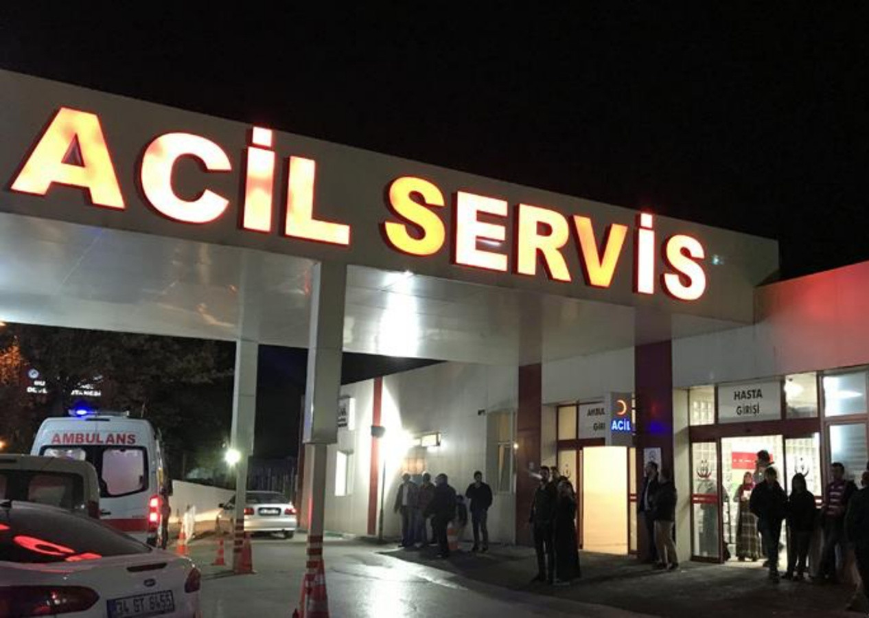 Çeşme’de tatil değil tifo var! Su krizi hastaneleri vurdu: Şebekeden mikrop akıyor, aciller doldu taştı!