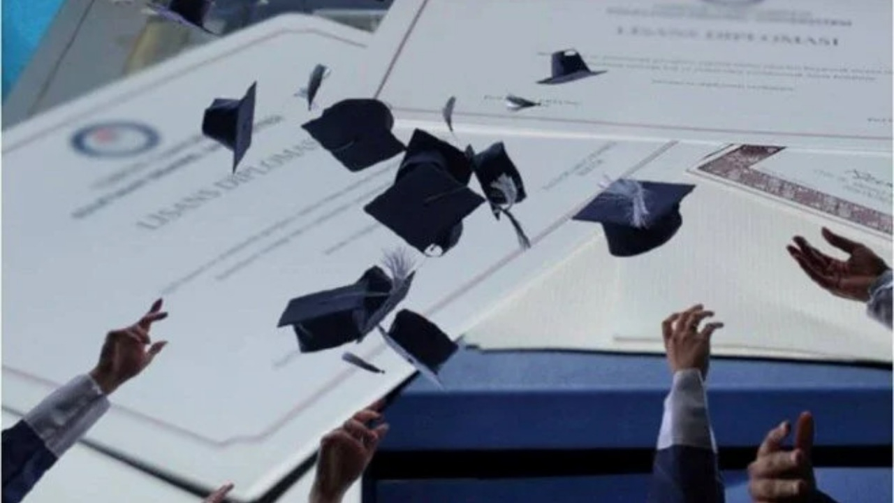 Sahte diploma iddialarına DMM'den net yanıt! Devlet operasyonla gerçeği ortaya koydu