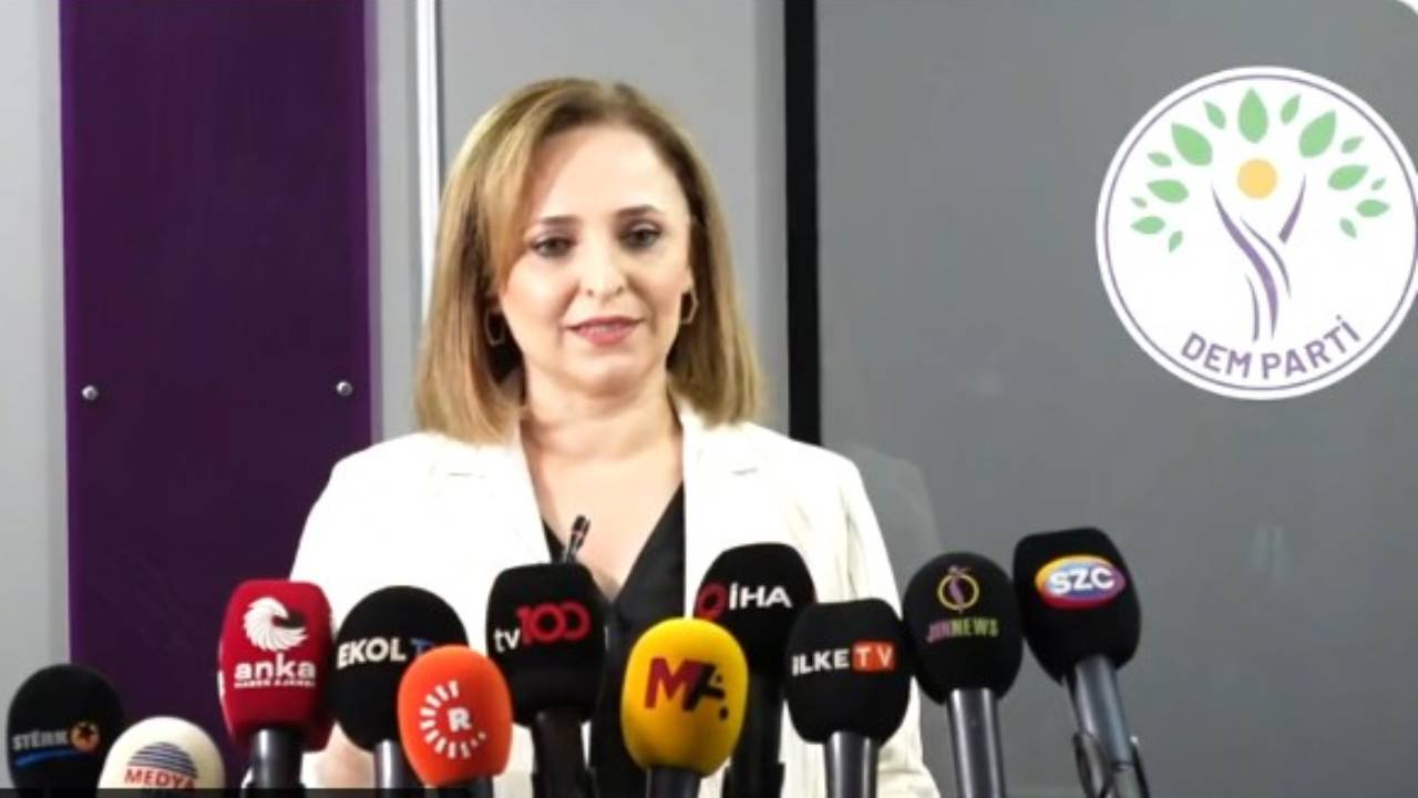 İYİ Parti'nin boş bıraktığı koltuğa DEM talip: İstanbul Milletvekili Celal Fırat, Komisyon'a katılıyor
