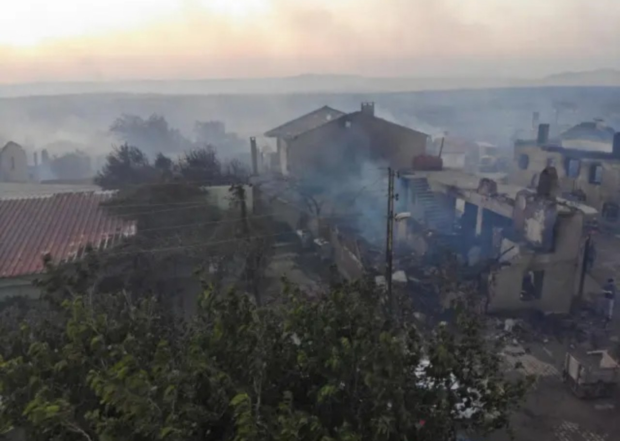 Çanakkale'de gece boyu alev nöbeti: Bayramiç ve Merkez’deki yangınlar kontrol altına alındı!
