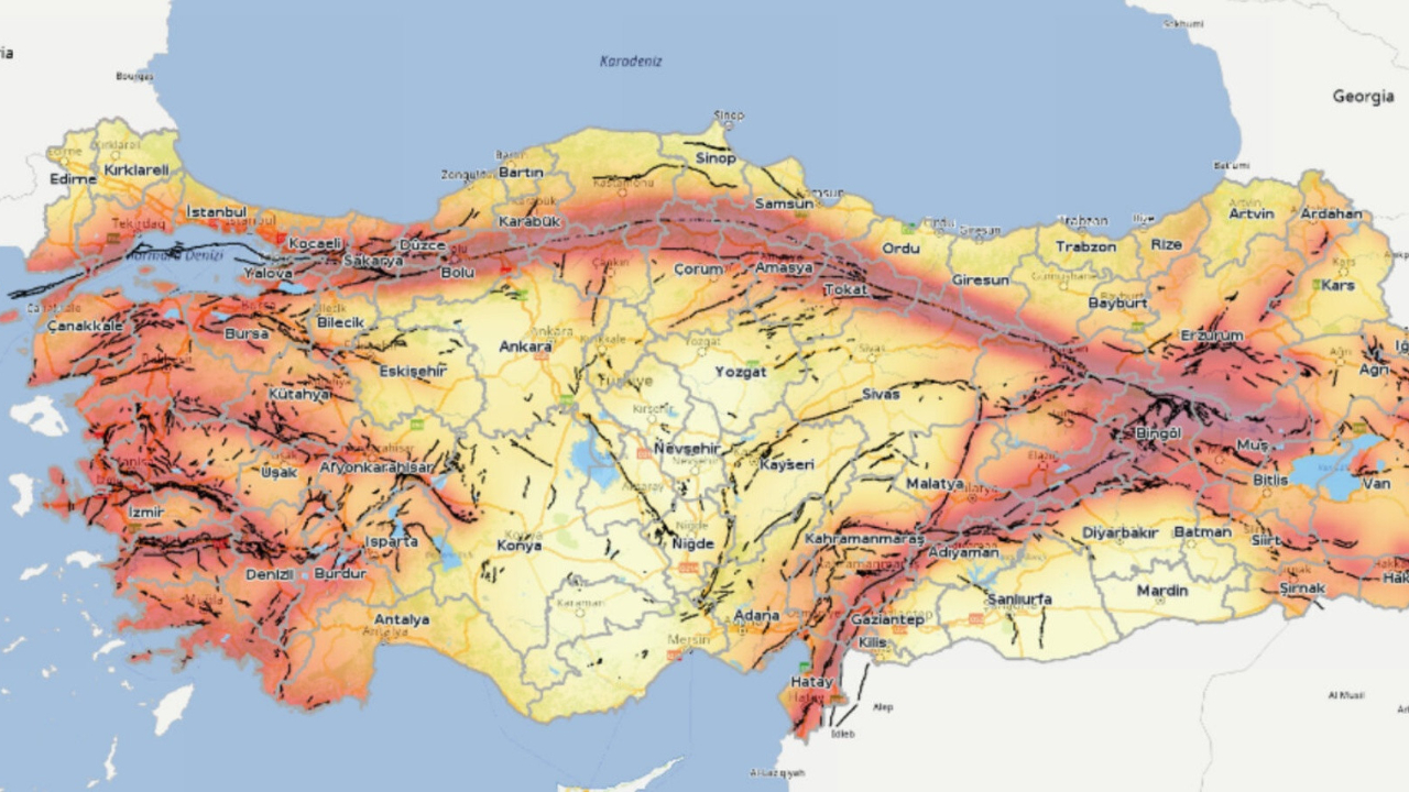 Ankara Etimesgut’ta 3,2 büyüklüğünde deprem! Balıkesir’in ardından başkent sarsıldı