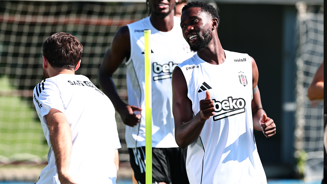 Wilfred Ndidi Beşiktaş'ta ilk antrenmana çıktı
