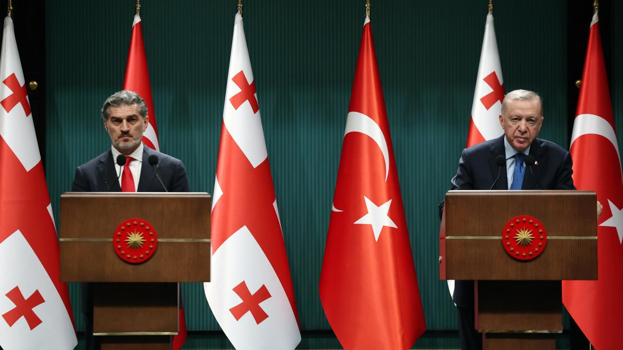 Cumhurbaşkanı Recep Tayyip Erdoğan: Bölgesel barışa katkı sunuyoruz