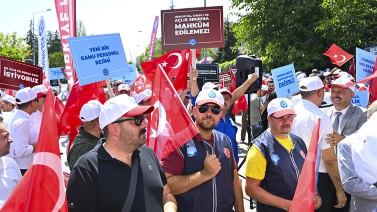 Memur sendikalarından hükümetin zam teklifine ilişkin açıklama! Yarınki teklifi bekliyoruz